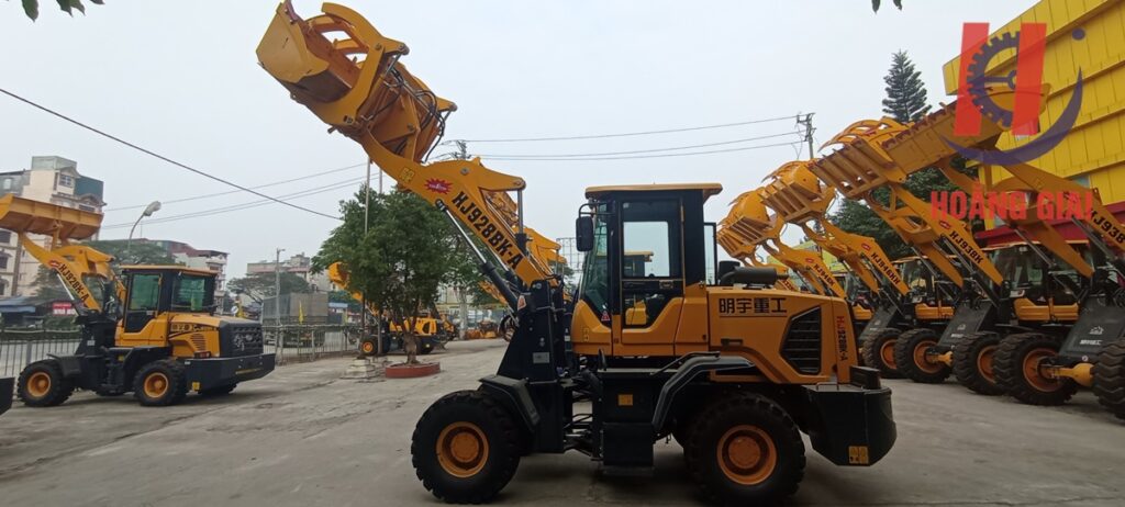 Hoằng Giai - Công ty bán máy xúc lật uy tín