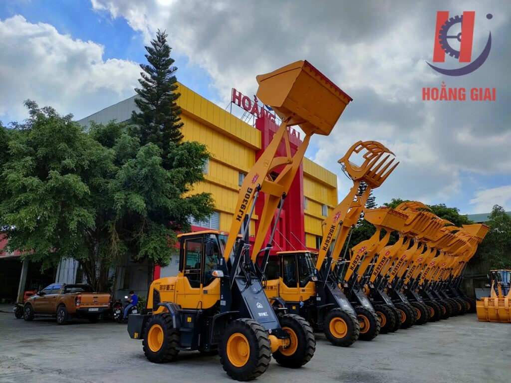 Công ty Hoằng Giai - Địa chỉ mua máy xúc lật uy tín nhất