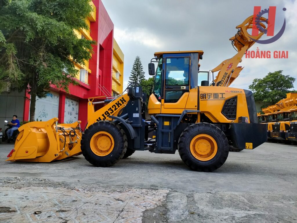 Mua máy xúc lật nhập khẩu tại Hoằng Giai