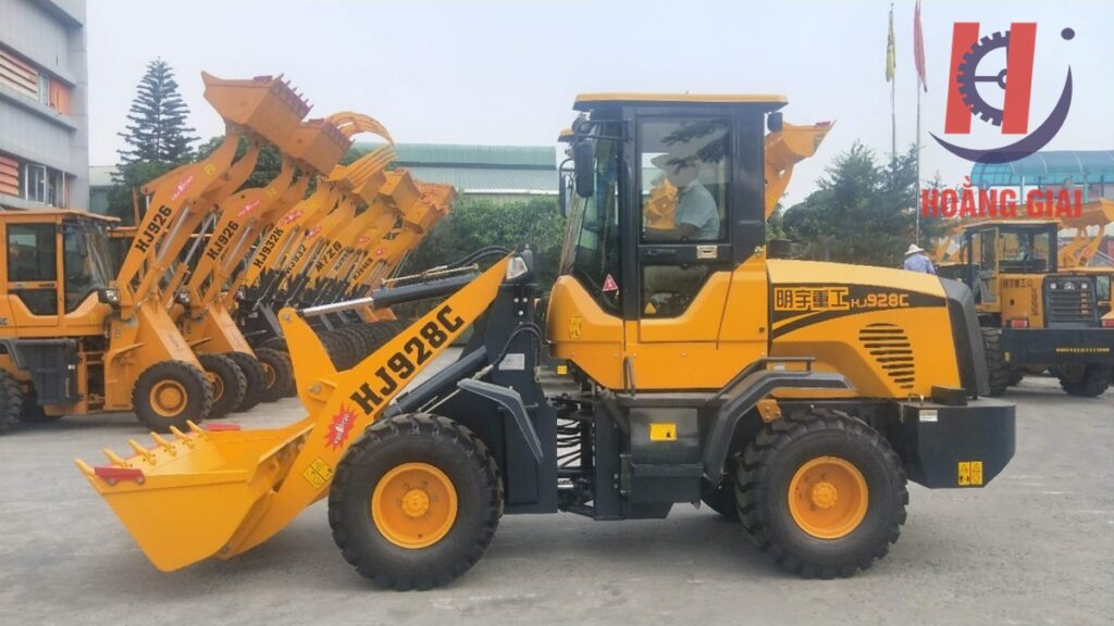 Chọn máy xúc lật mini tại Hoằng Giai