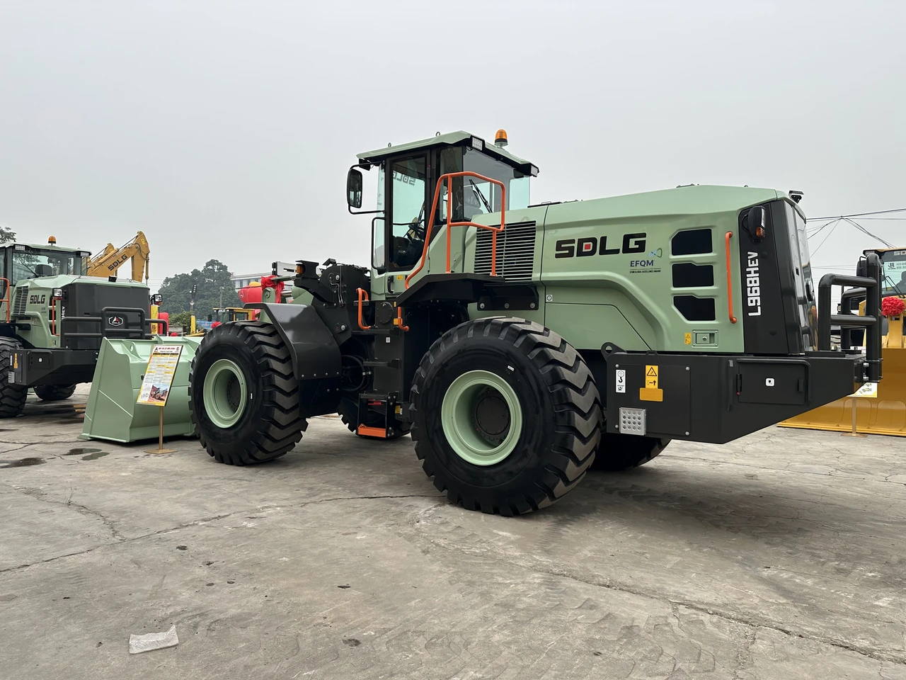 Thương hiệu máy xúc SDLG chính hãng