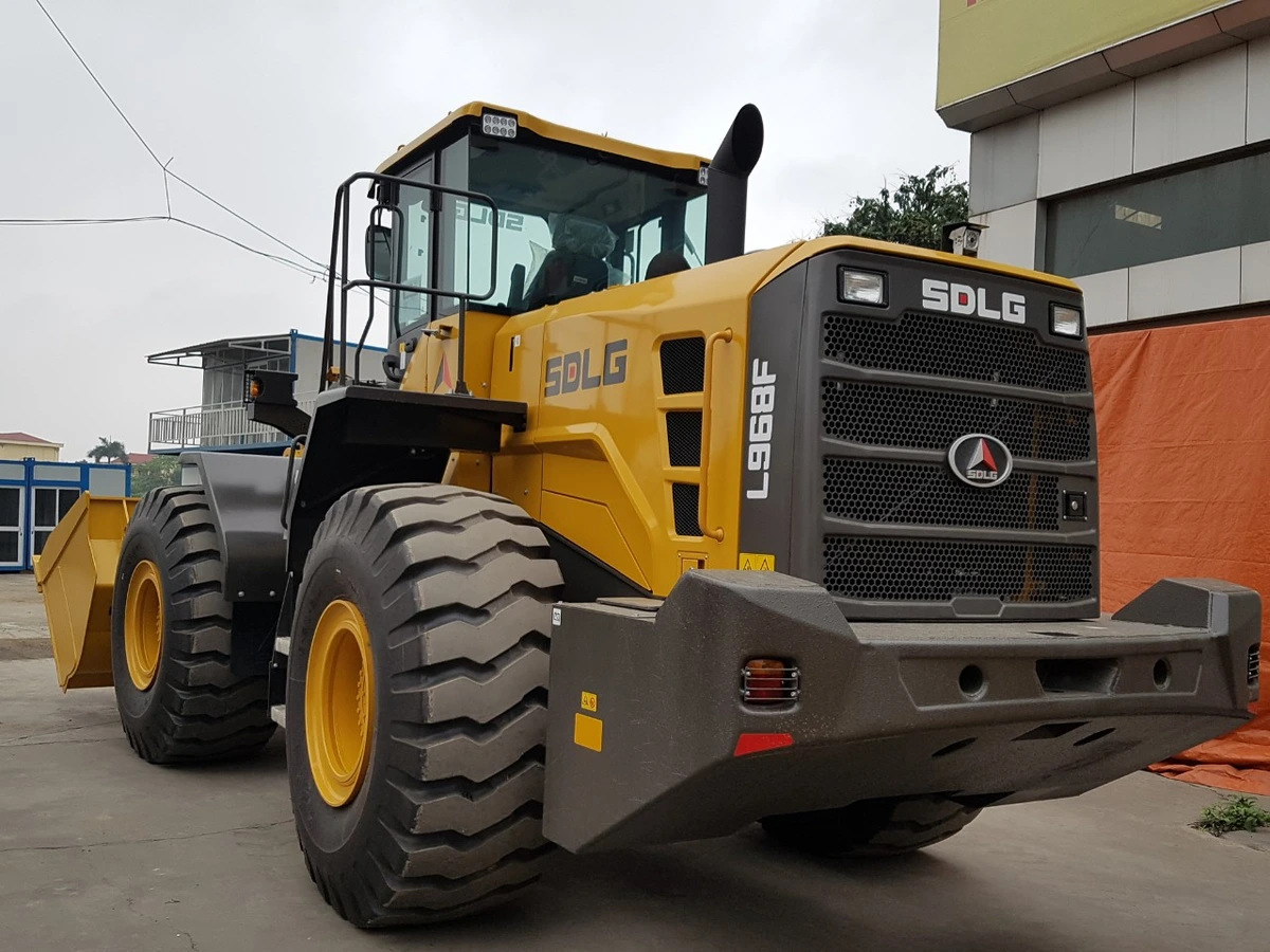 Alternative view of Máy xúc lật L968F
