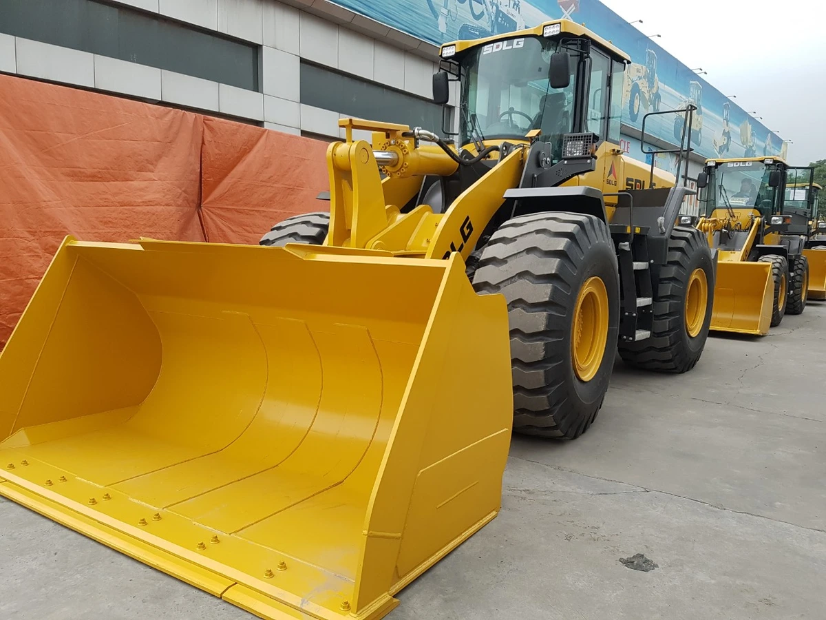 Máy xúc lật L968F - Ảnh 6