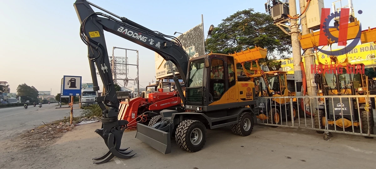 Máy xúc đào kẹp gỗ BD95W-9A - Ảnh 4