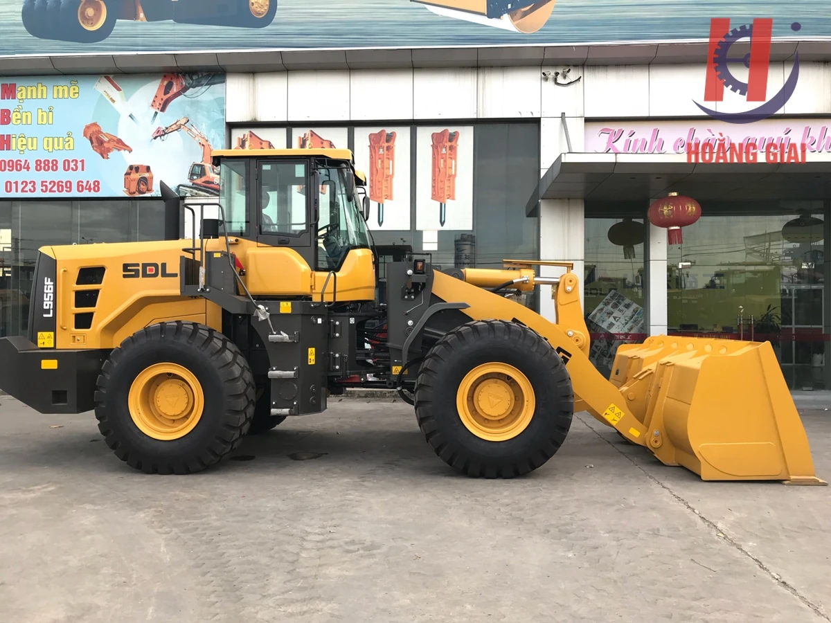 Máy xúc lật L956F - Ảnh 2