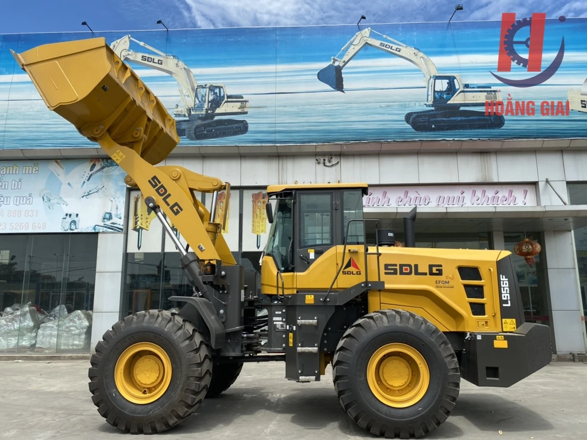 Máy xúc lật L956F